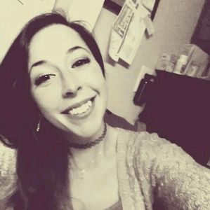 Meet your Posher, Breana